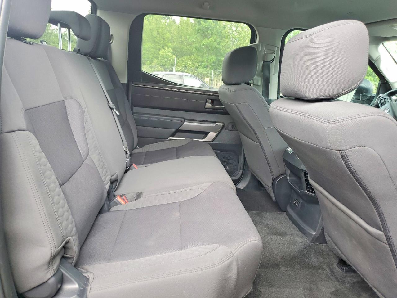 Toyota Tundra Sr5