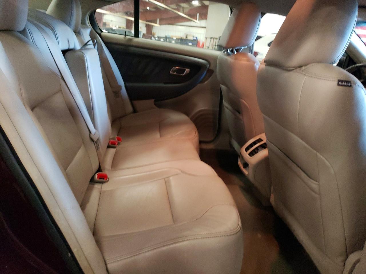 Ford Taurus Sel