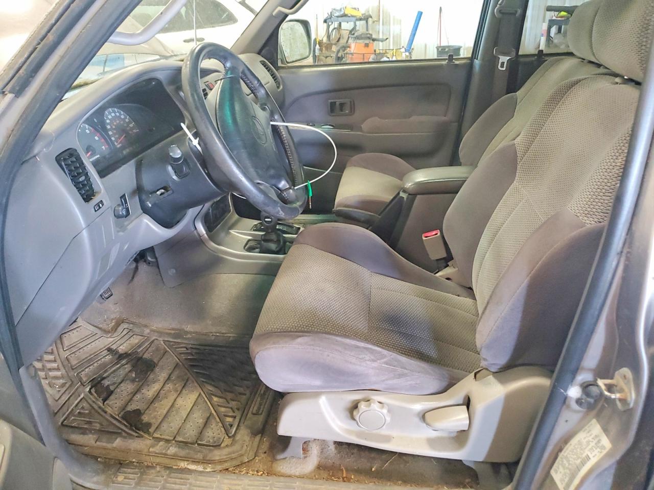 Toyota 4Runner Sr5