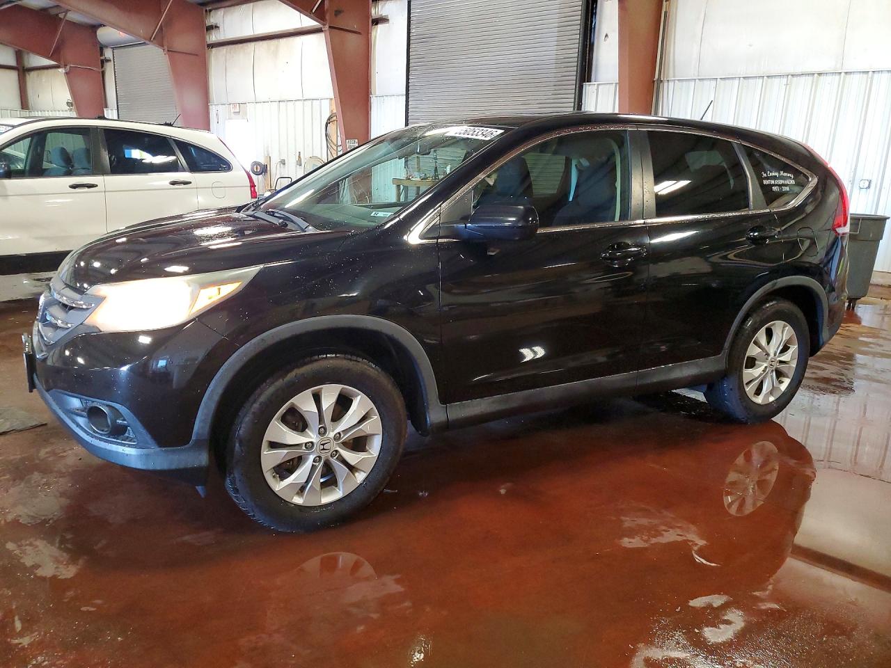 Salvage Honda Crv Image
