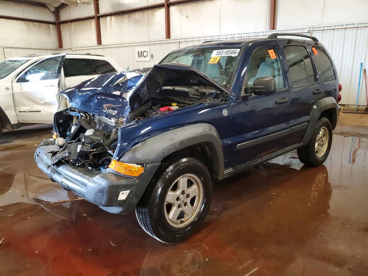 Salvage Jeep Liberty Image