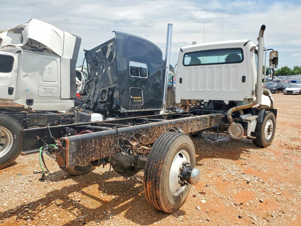 Freightliner 108sd