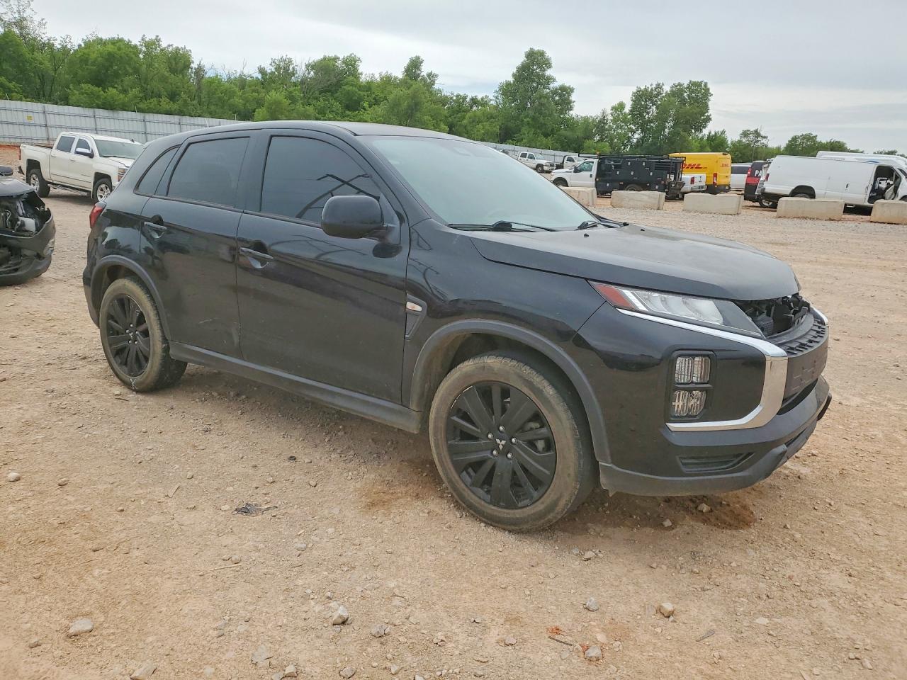 Mitsubishi Outlander 650