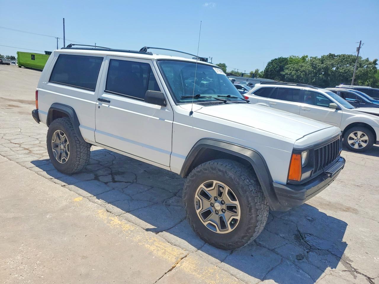 Jeep Cherokee Se