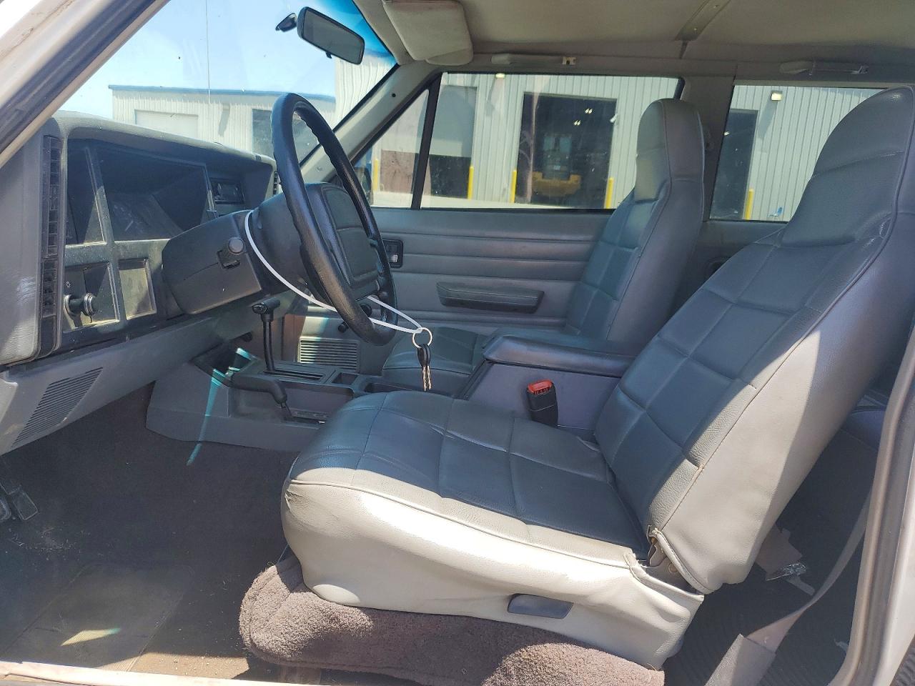 Jeep Cherokee Se