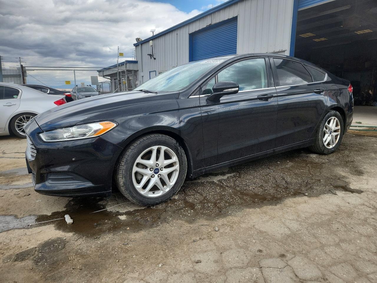 Salvage Ford Fusion Image
