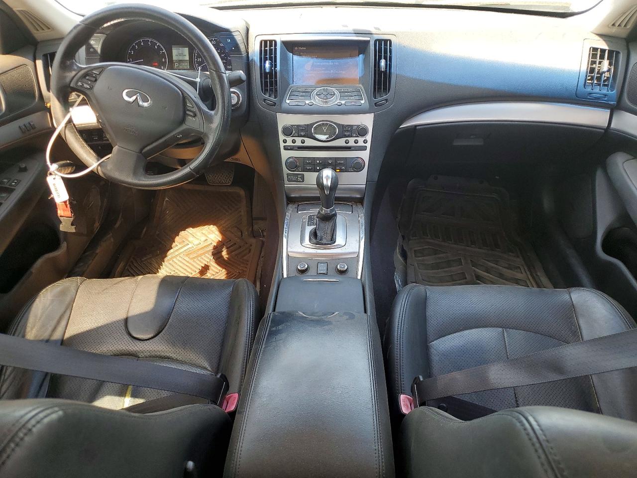 INFINITI G37 X