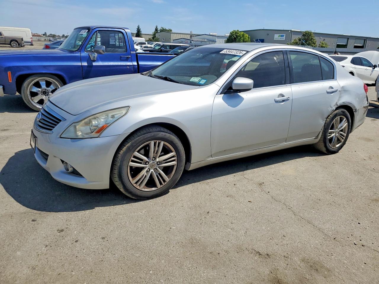 Salvage INFINITI G37 Image