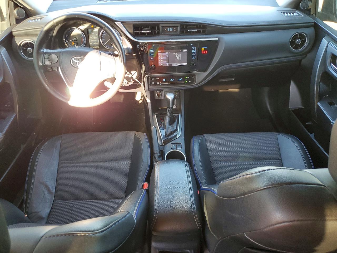 Toyota Corolla Se