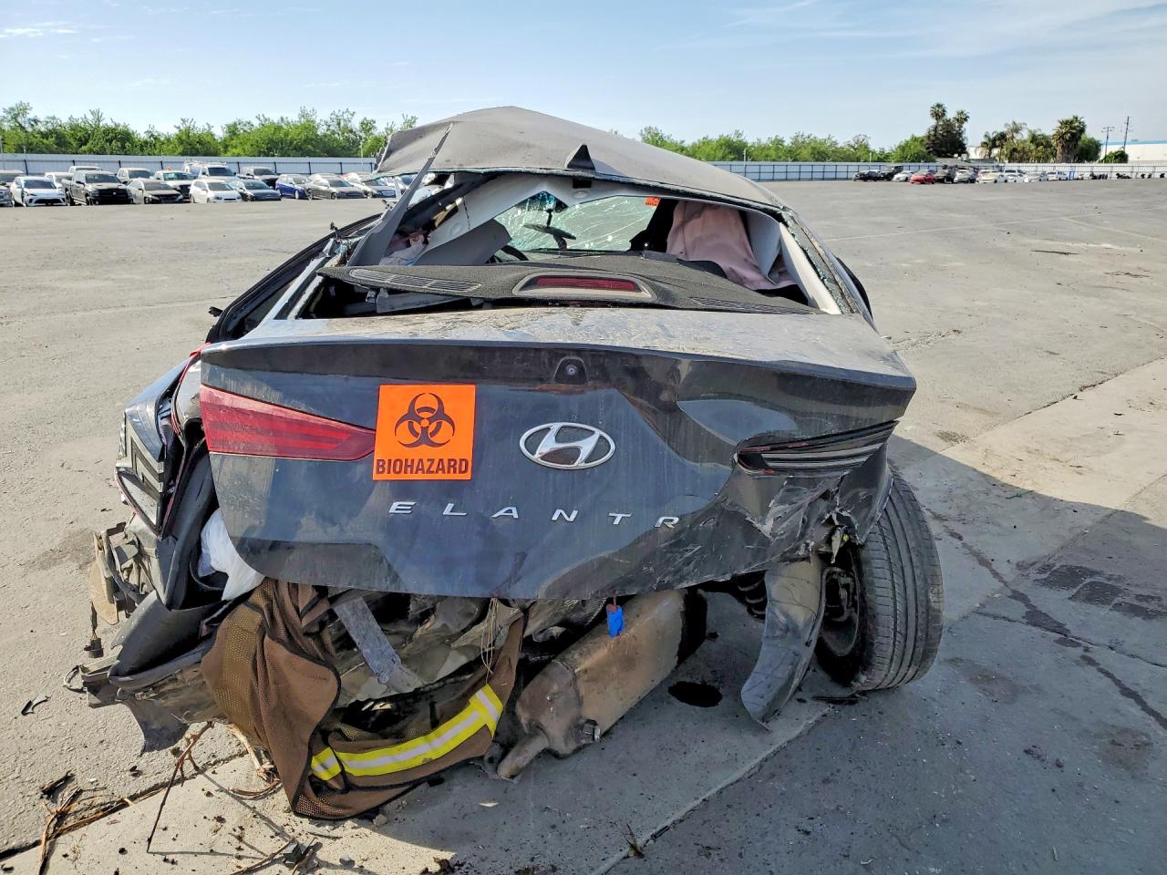 Hyundai ELANTRA Sel