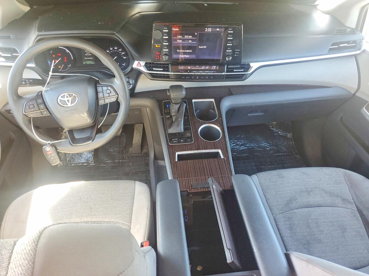 Toyota Sienna Le