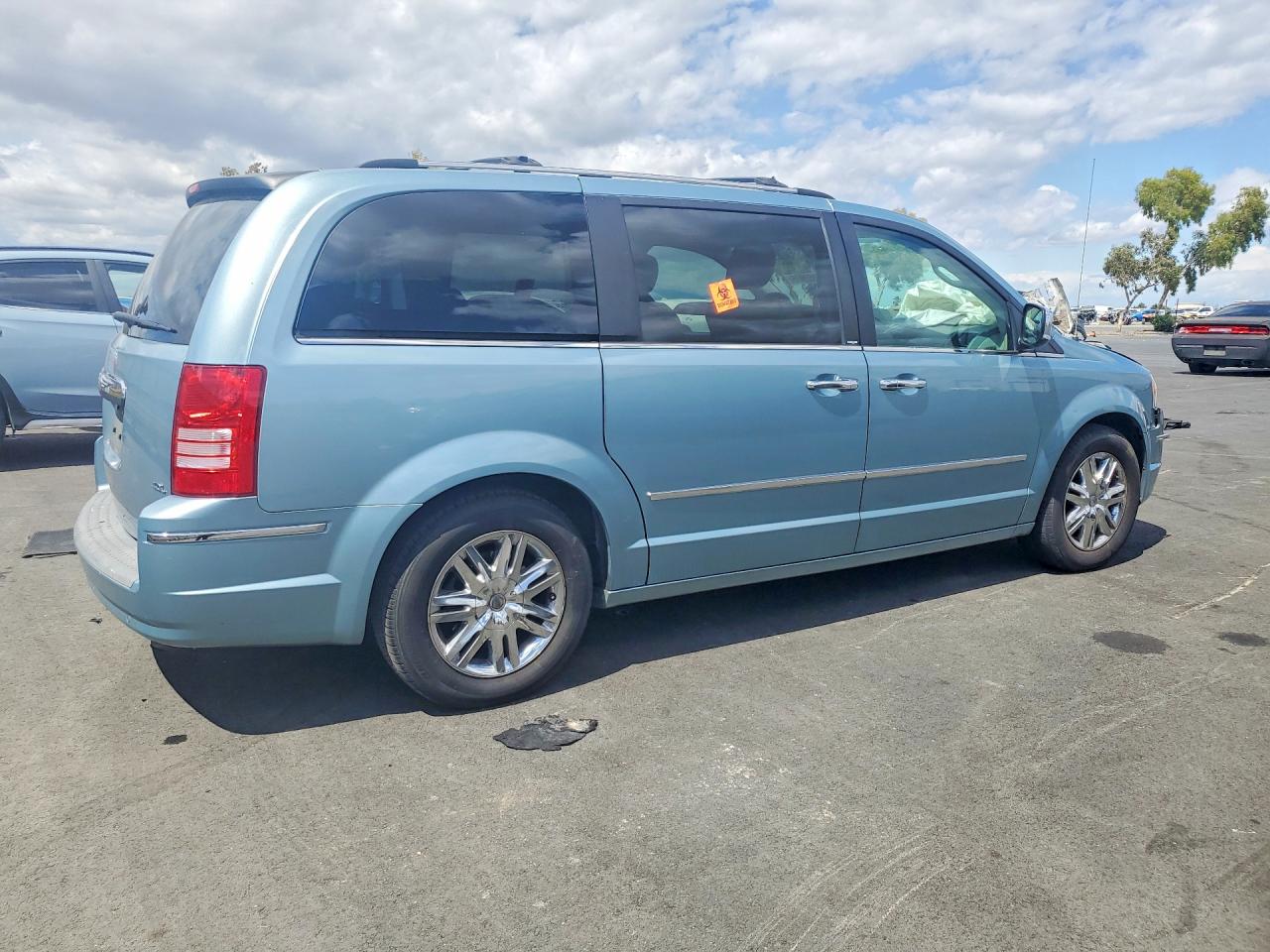 Chrysler Minivan Limited