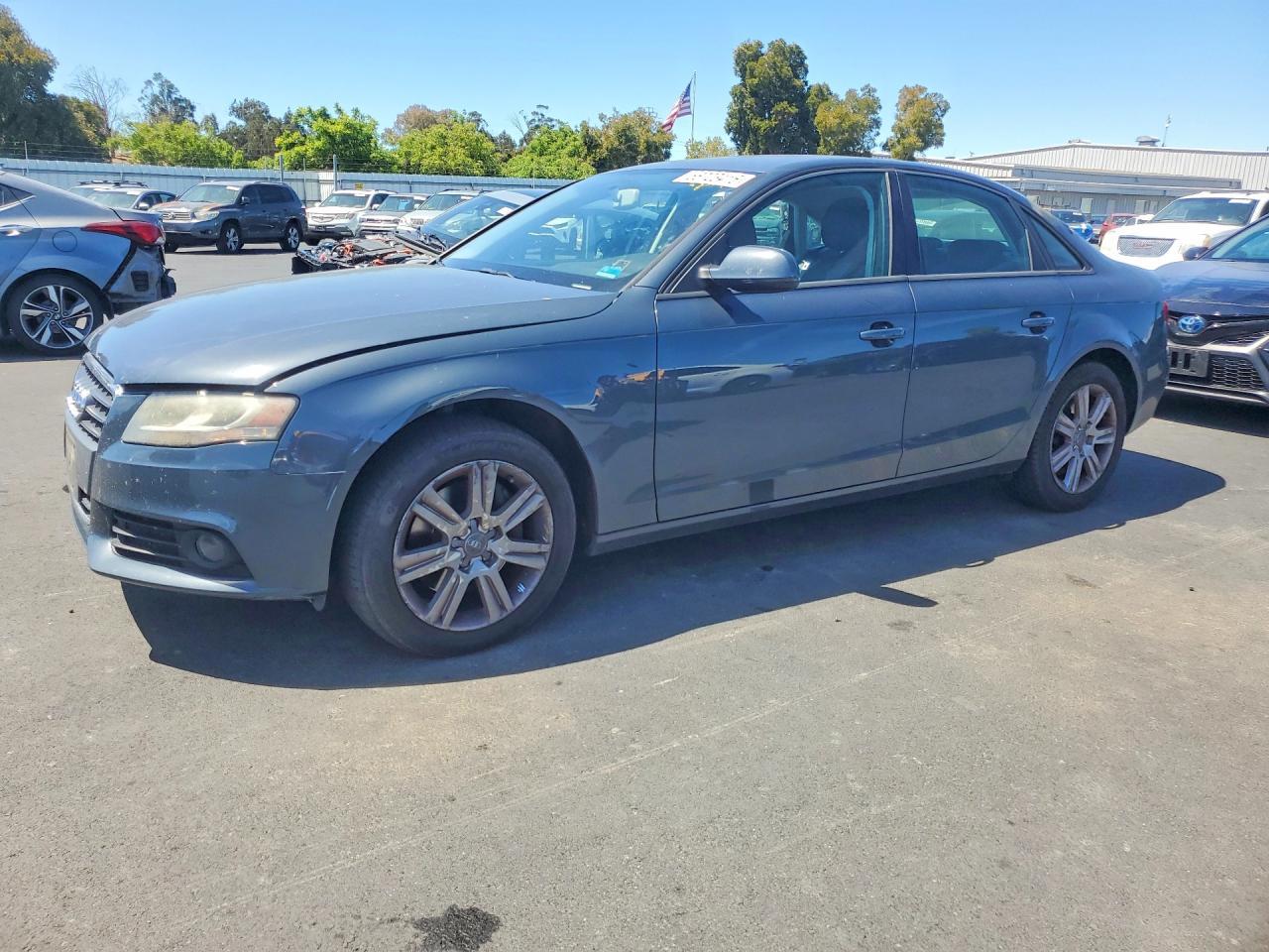 Salvage Audi A4 Image