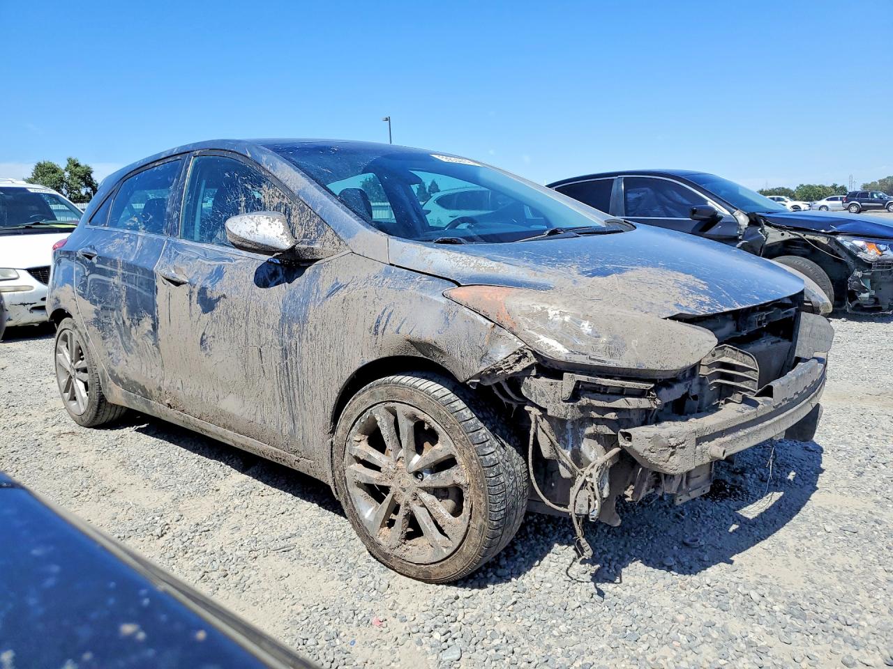 Hyundai ELANTRA Base