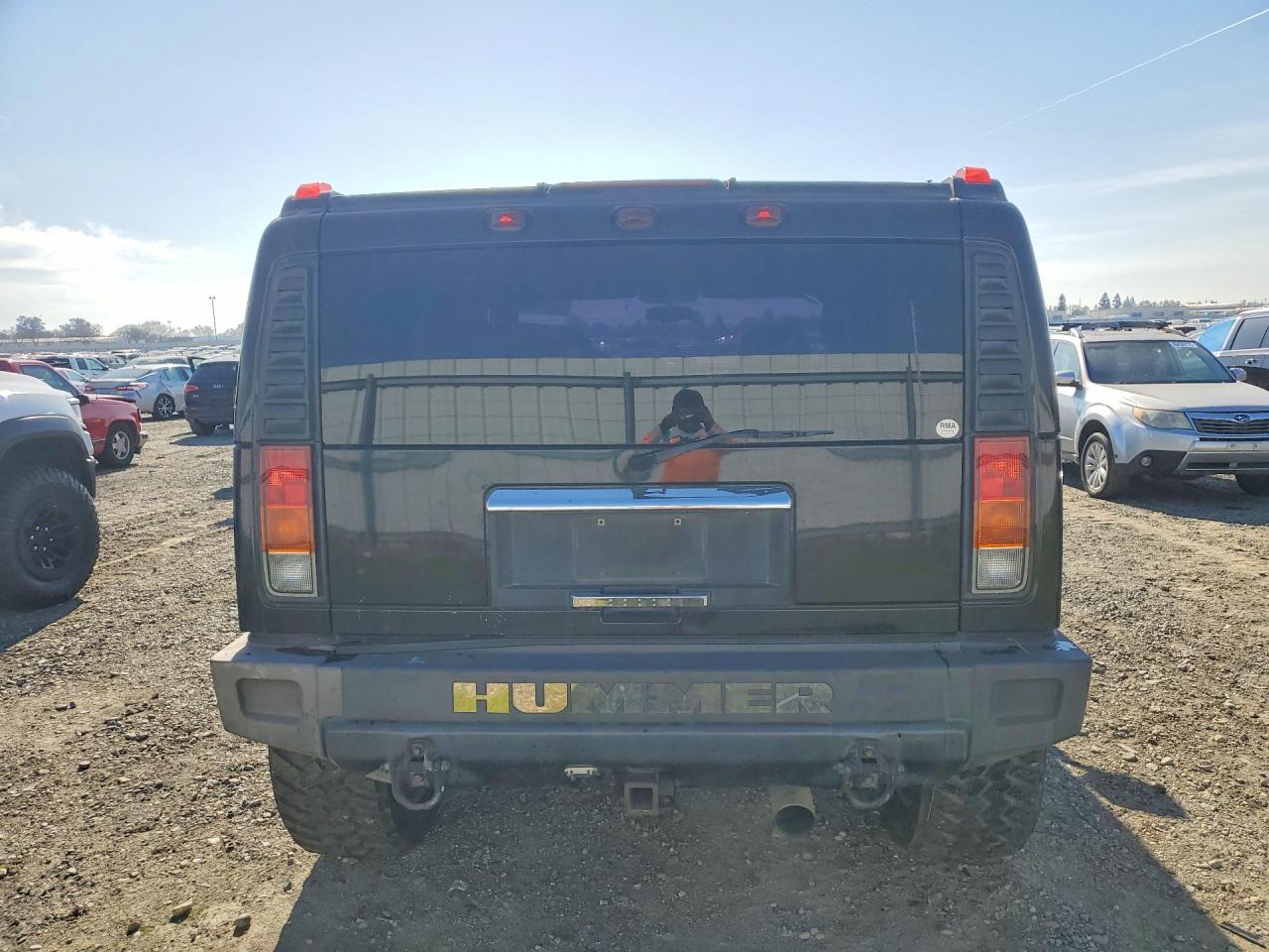 HUMMER H2