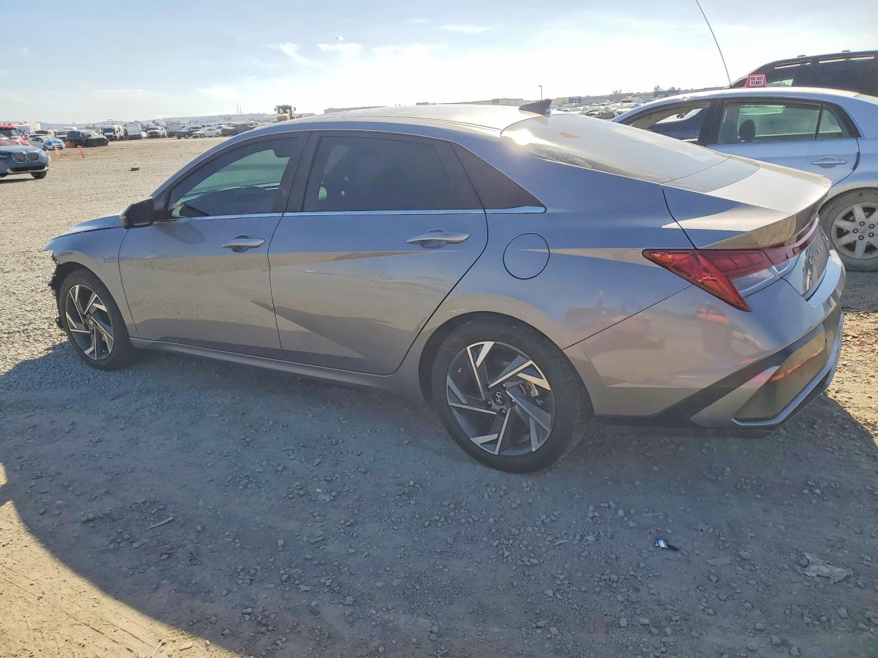 Hyundai ELANTRA Limited
