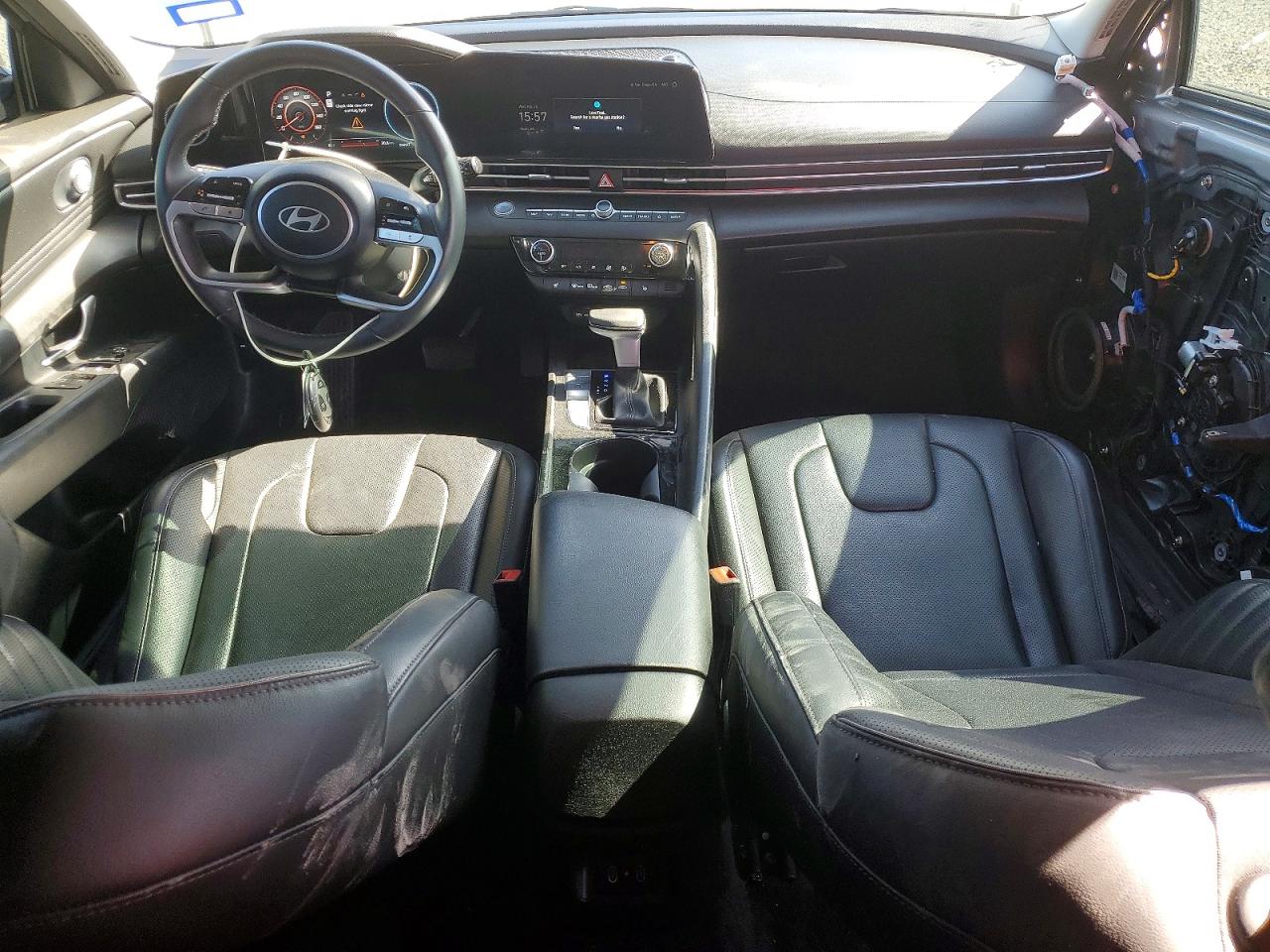 Hyundai ELANTRA Limited