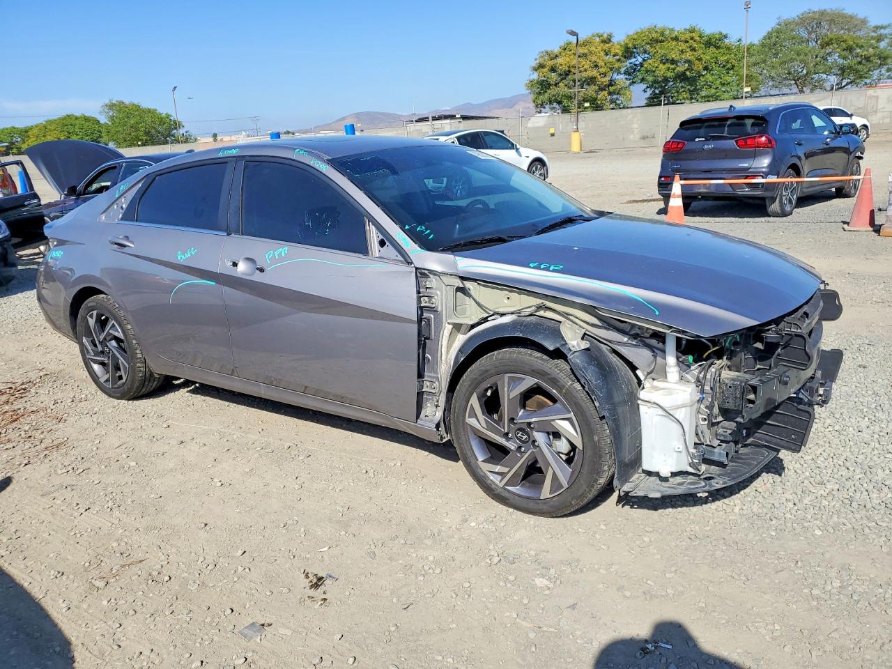 Hyundai ELANTRA Limited