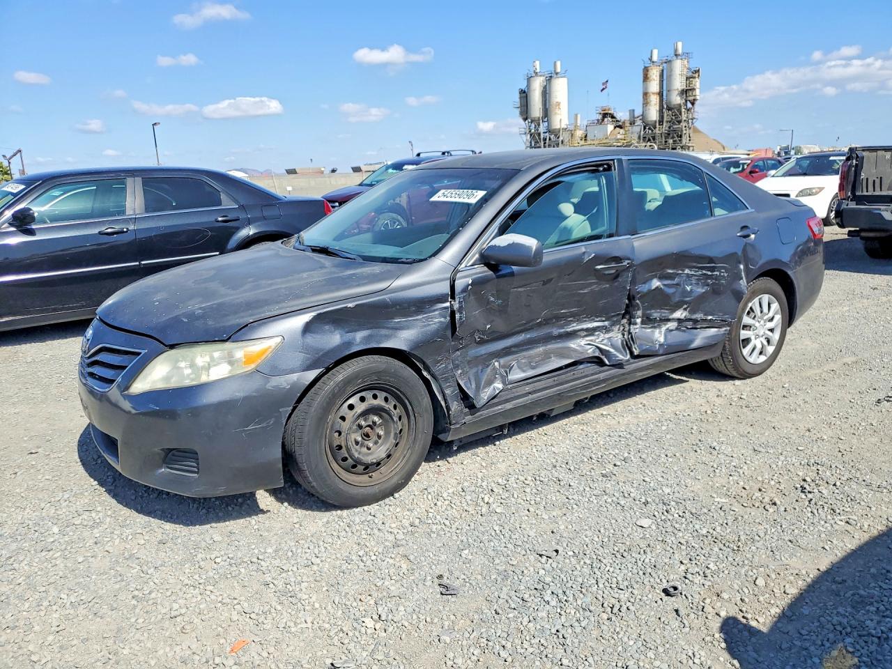 Salvage Toyota Camry Image