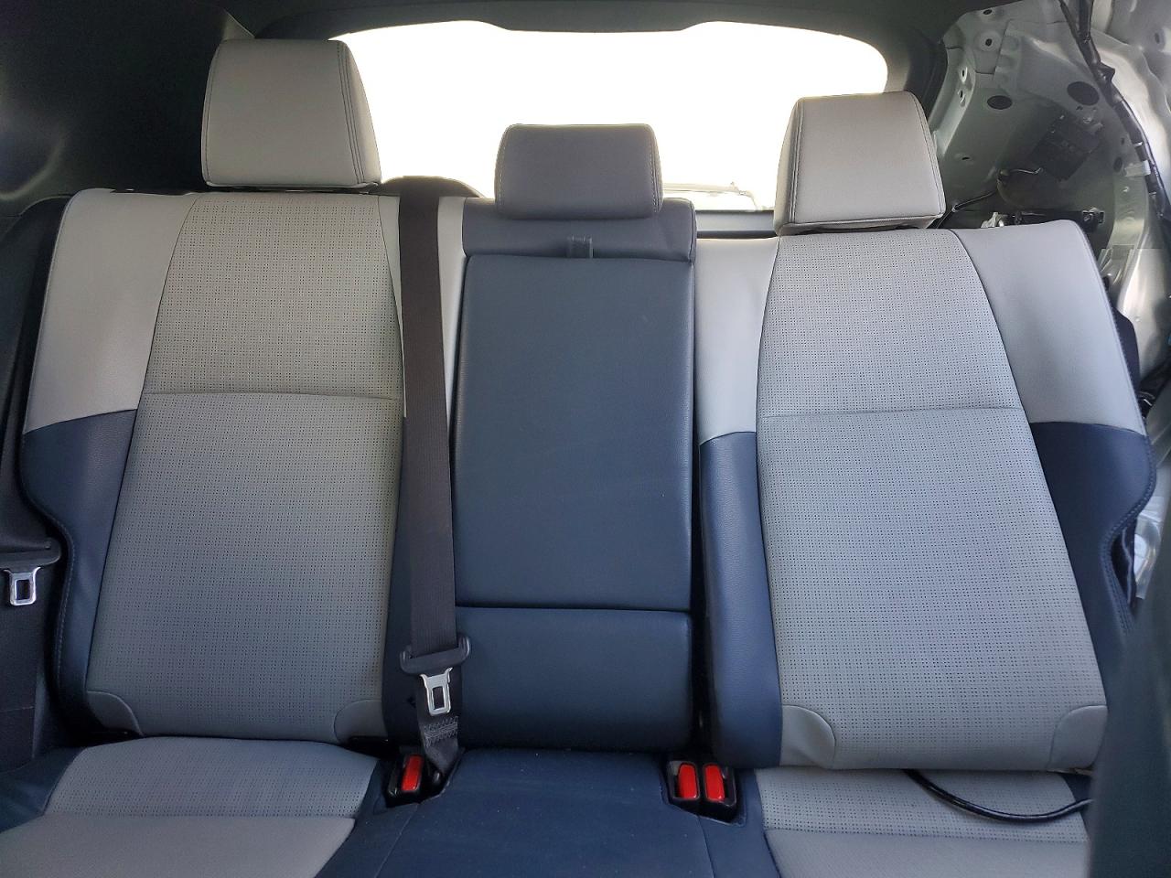 Subaru Solterra Premium