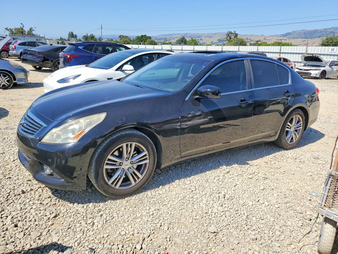 Salvage INFINITI G37 Image