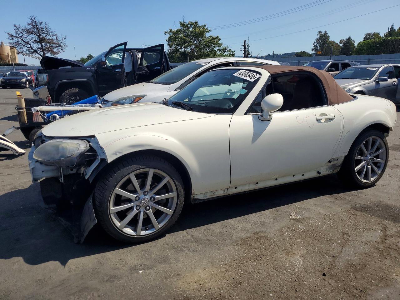 Salvage Mazda Mx5 Image