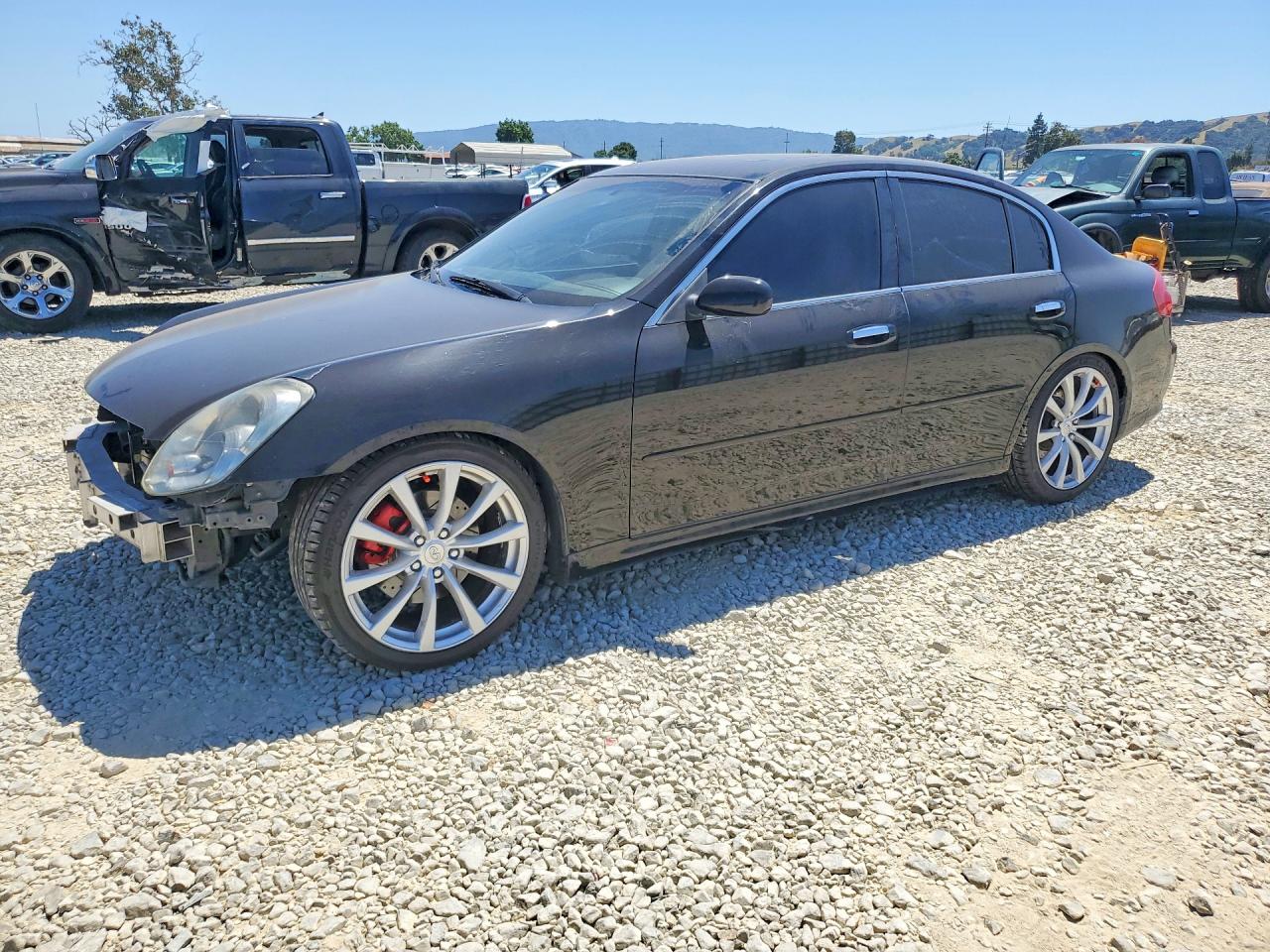 Salvage INFINITI G35 Image
