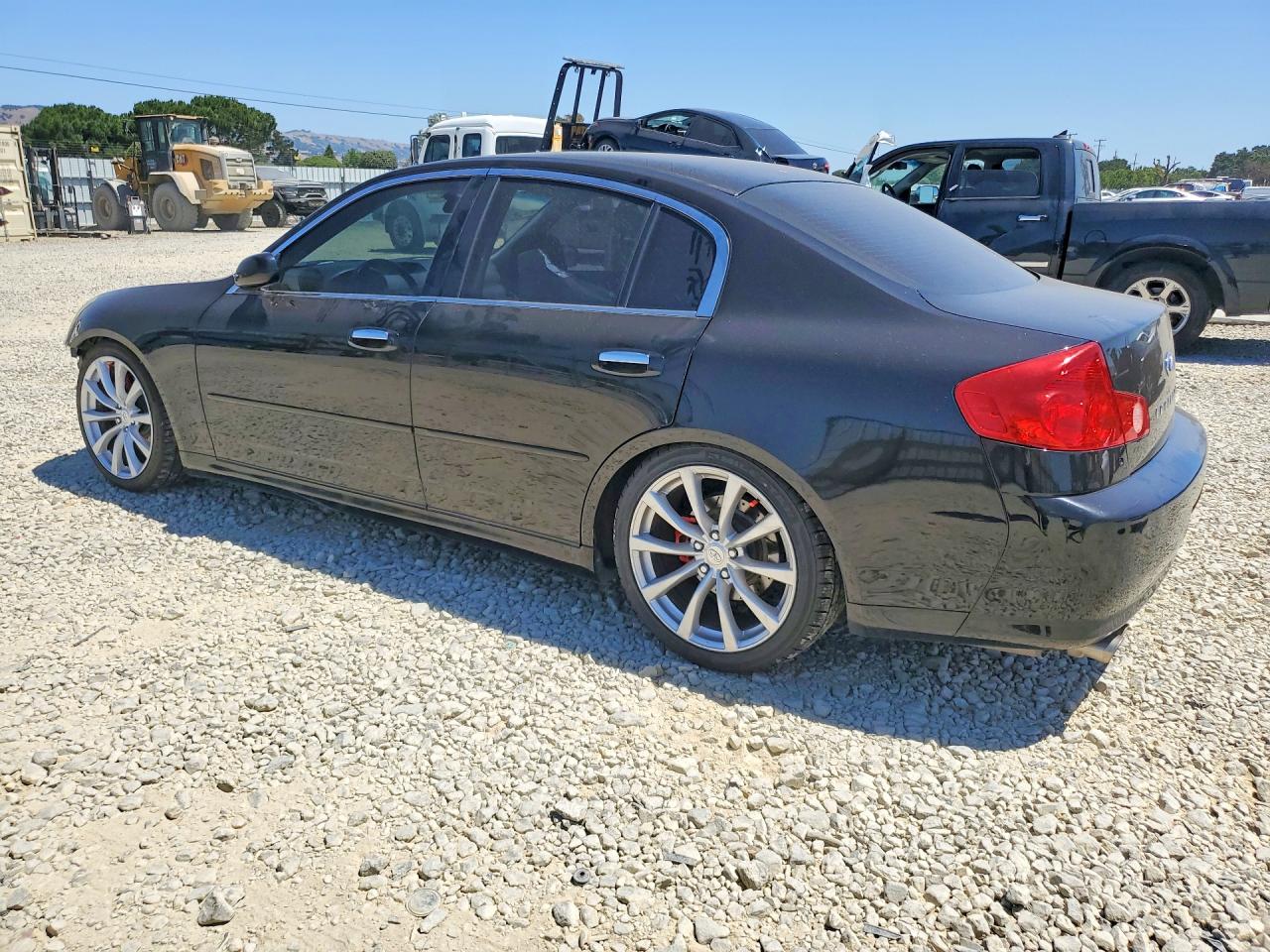 INFINITI G35 Base