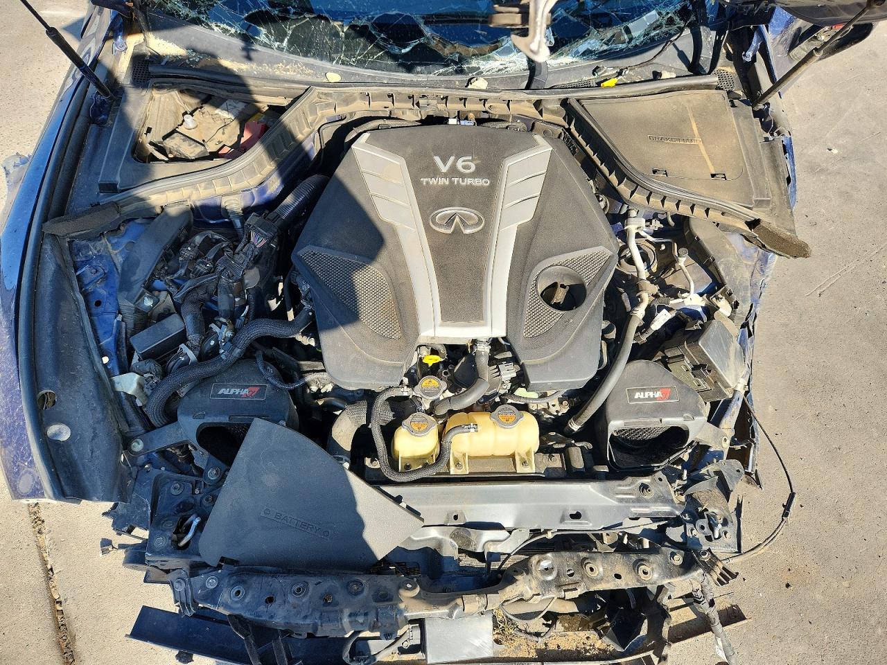 INFINITI Q60 3.0t Luxe