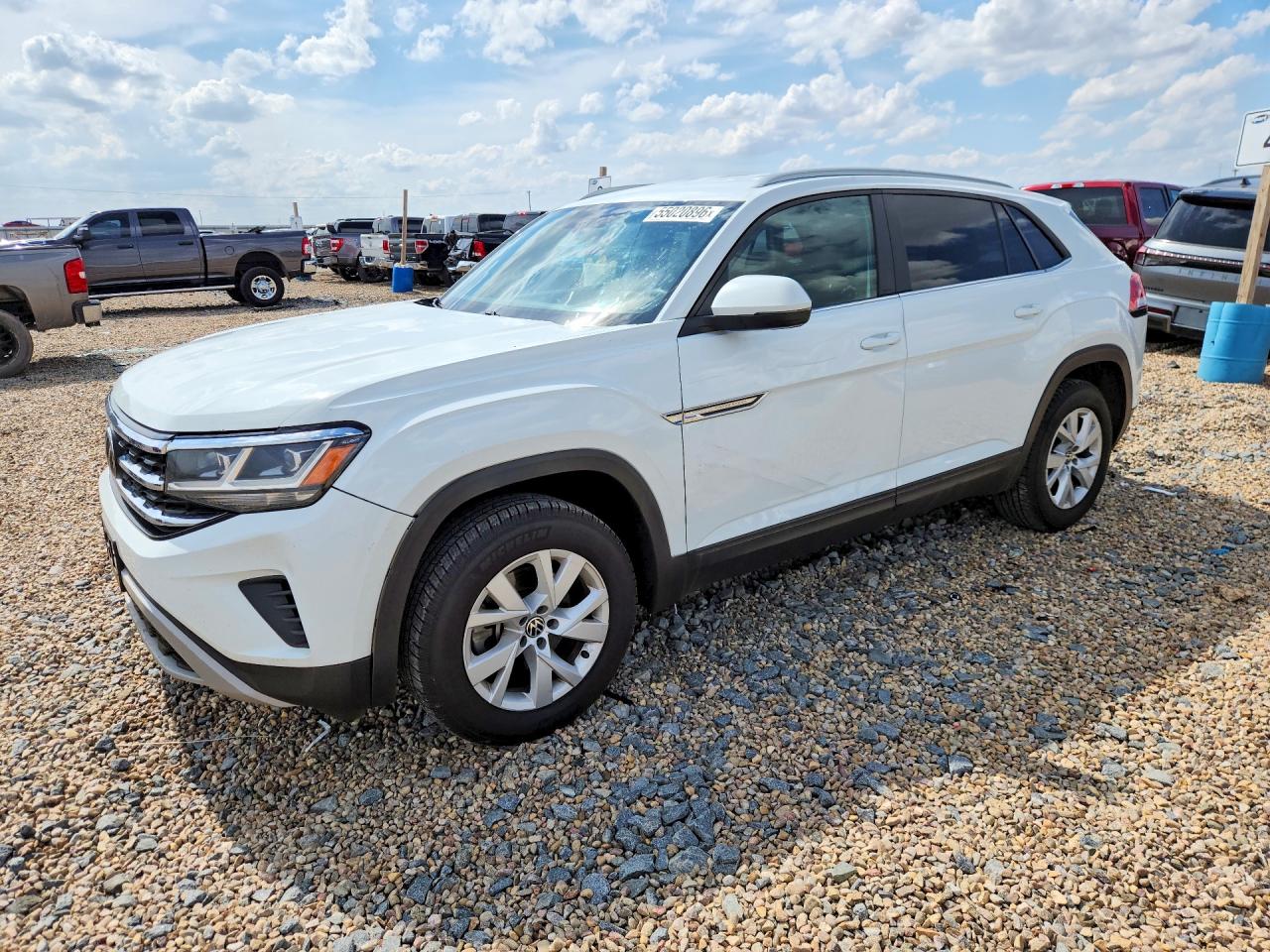 Salvage Volkswagen Atlas Image
