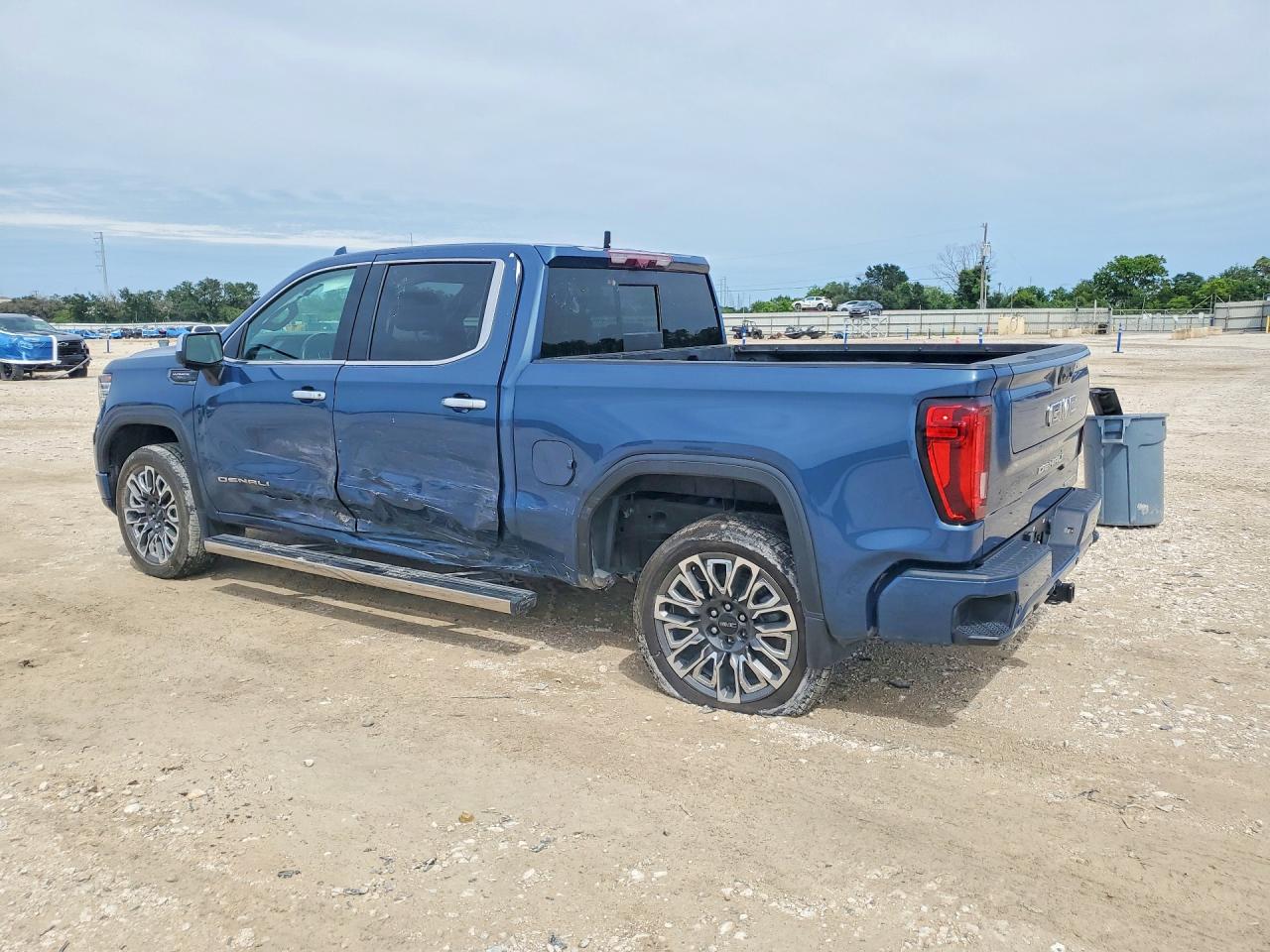 GMC Sierra K1500 Denali Ultimate