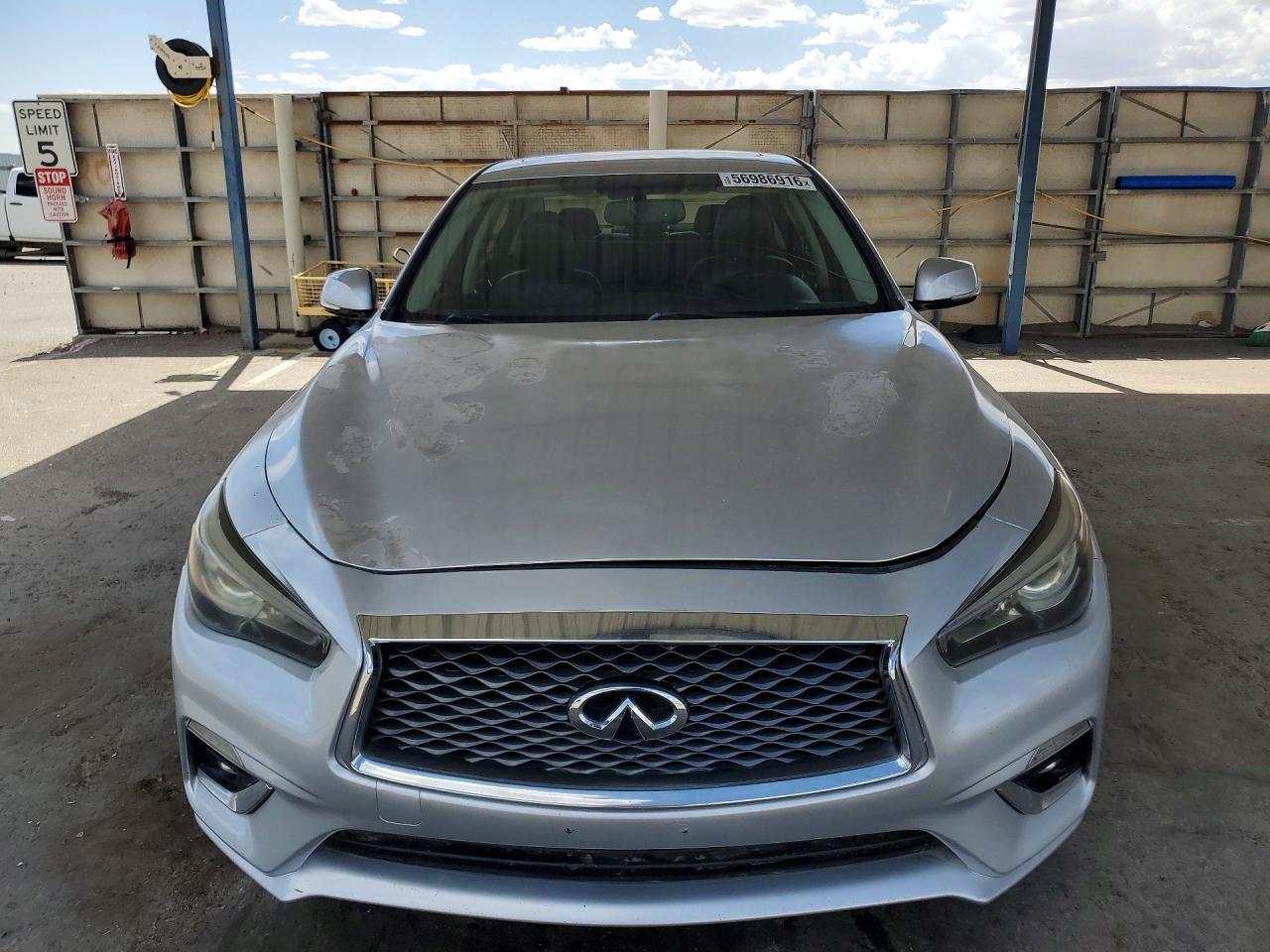 INFINITI Q50 Luxe
