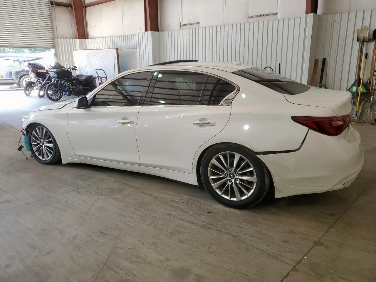 INFINITI Q50