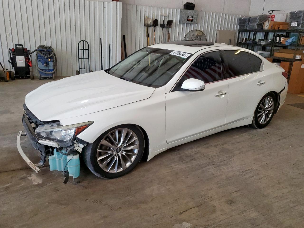 Salvage INFINITI Q50 Image