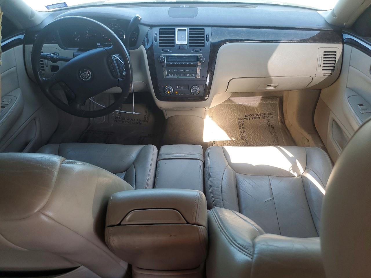 Cadillac DTS