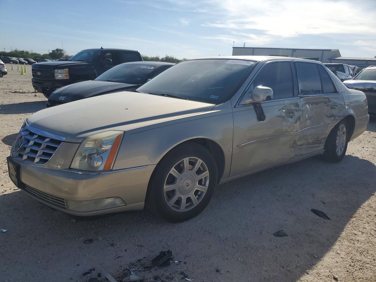 Salvage Cadillac DTS Image