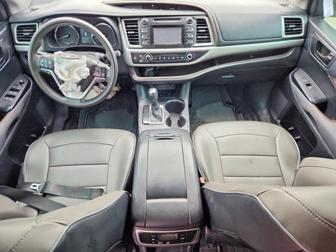 Toyota Highlander Le