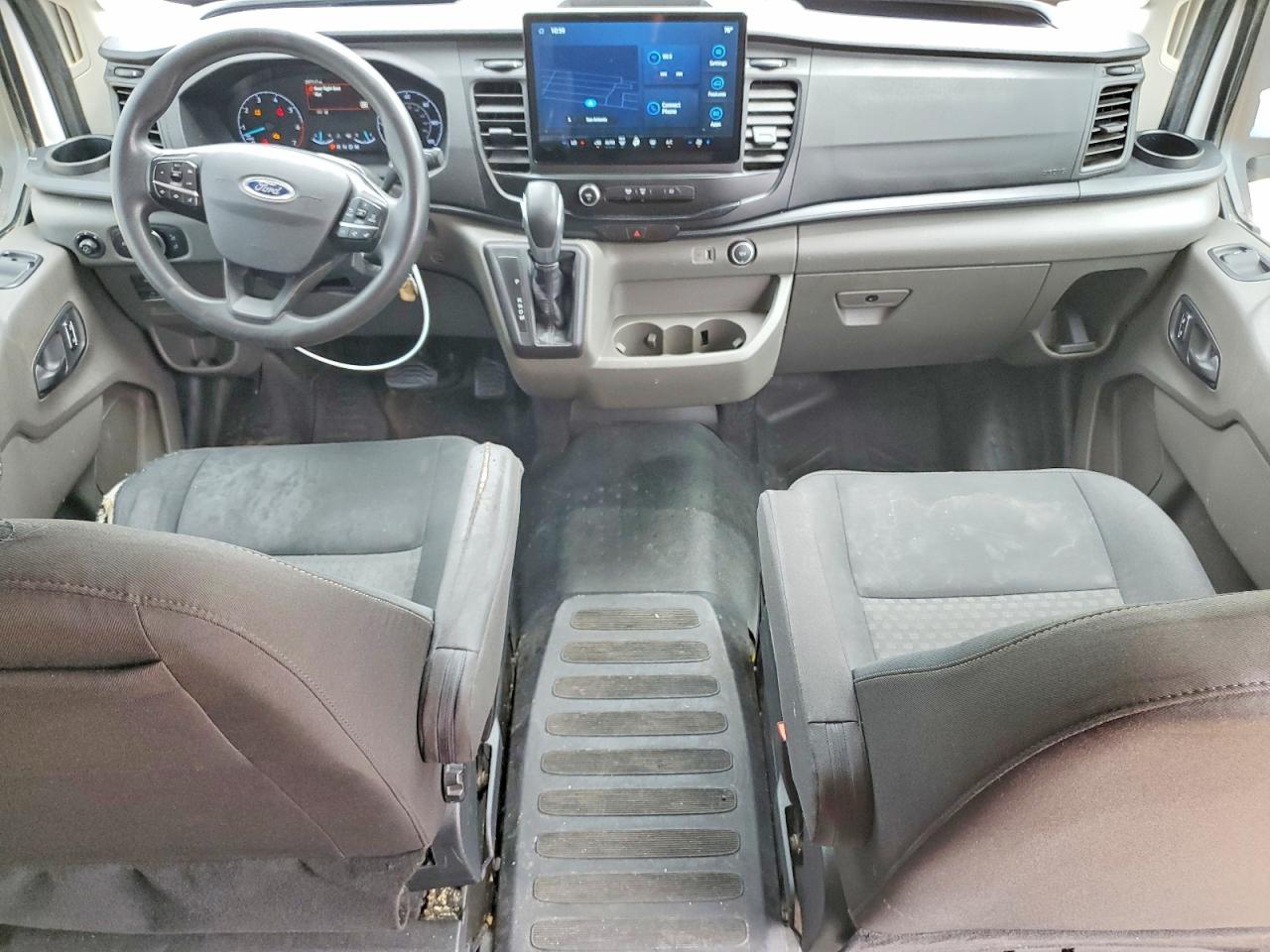 Ford Transit T-350
