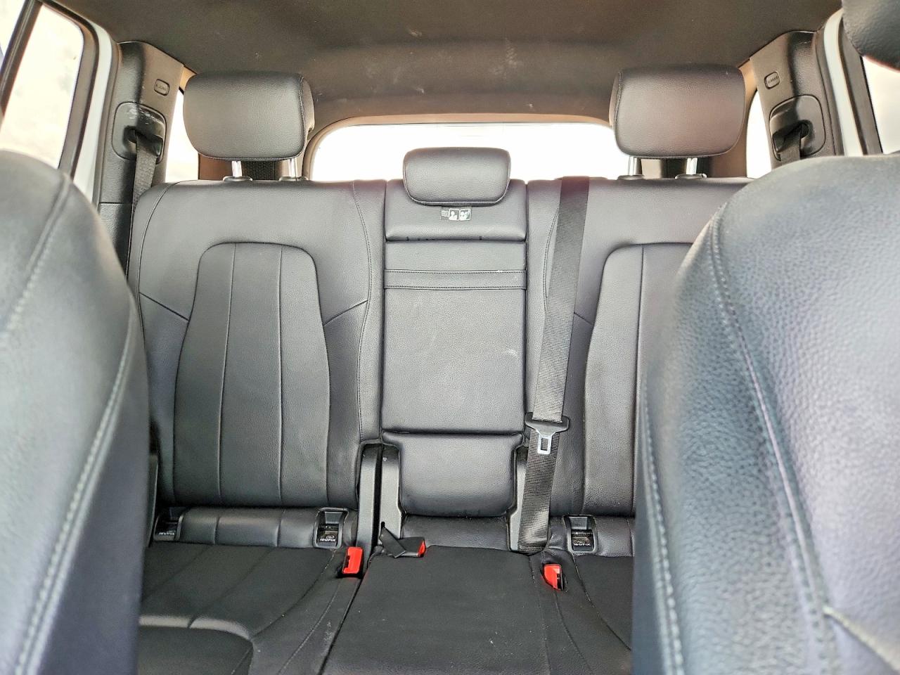 Mercedes-Benz GLB 250