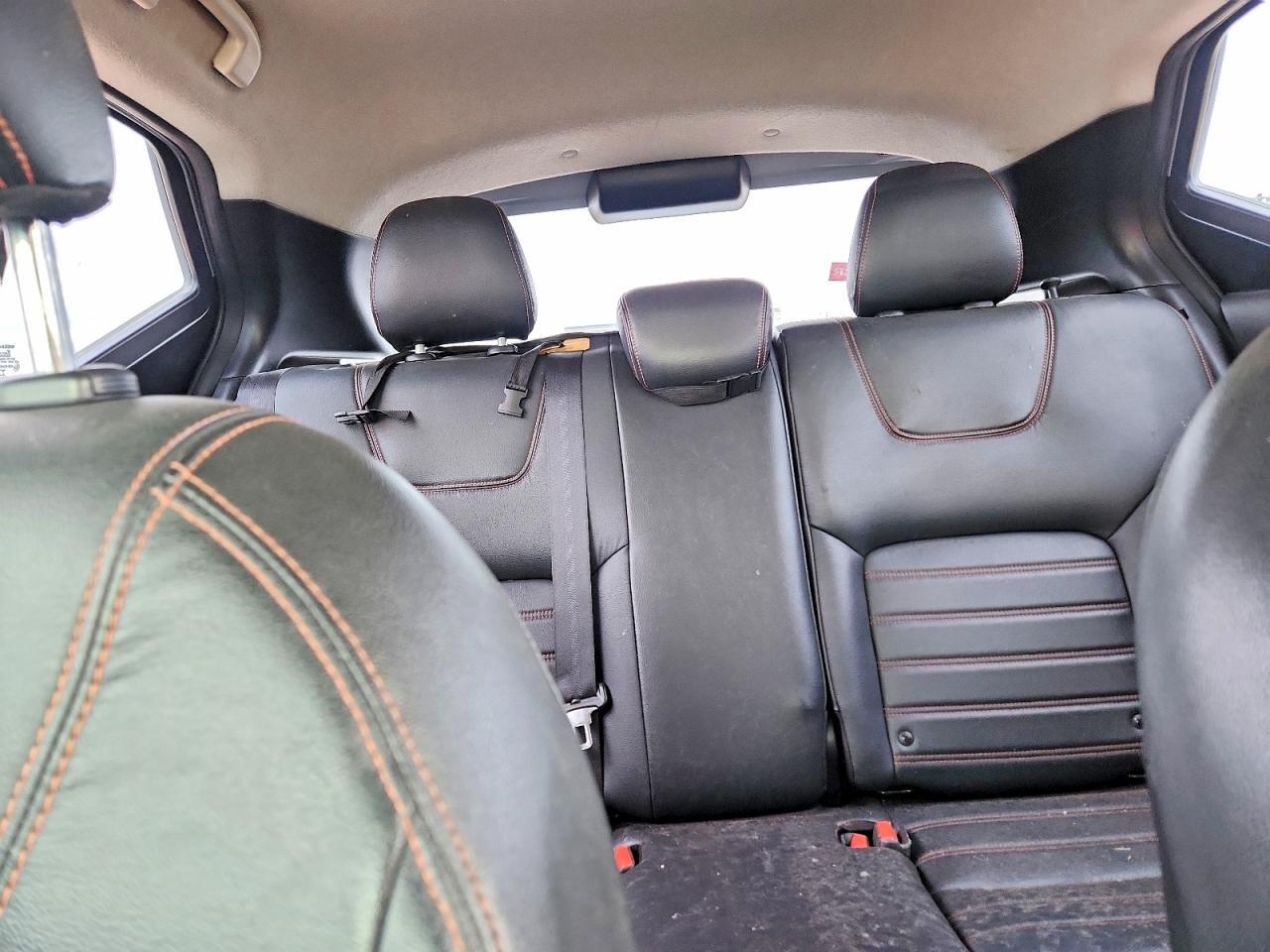 Nissan Kicks Sr