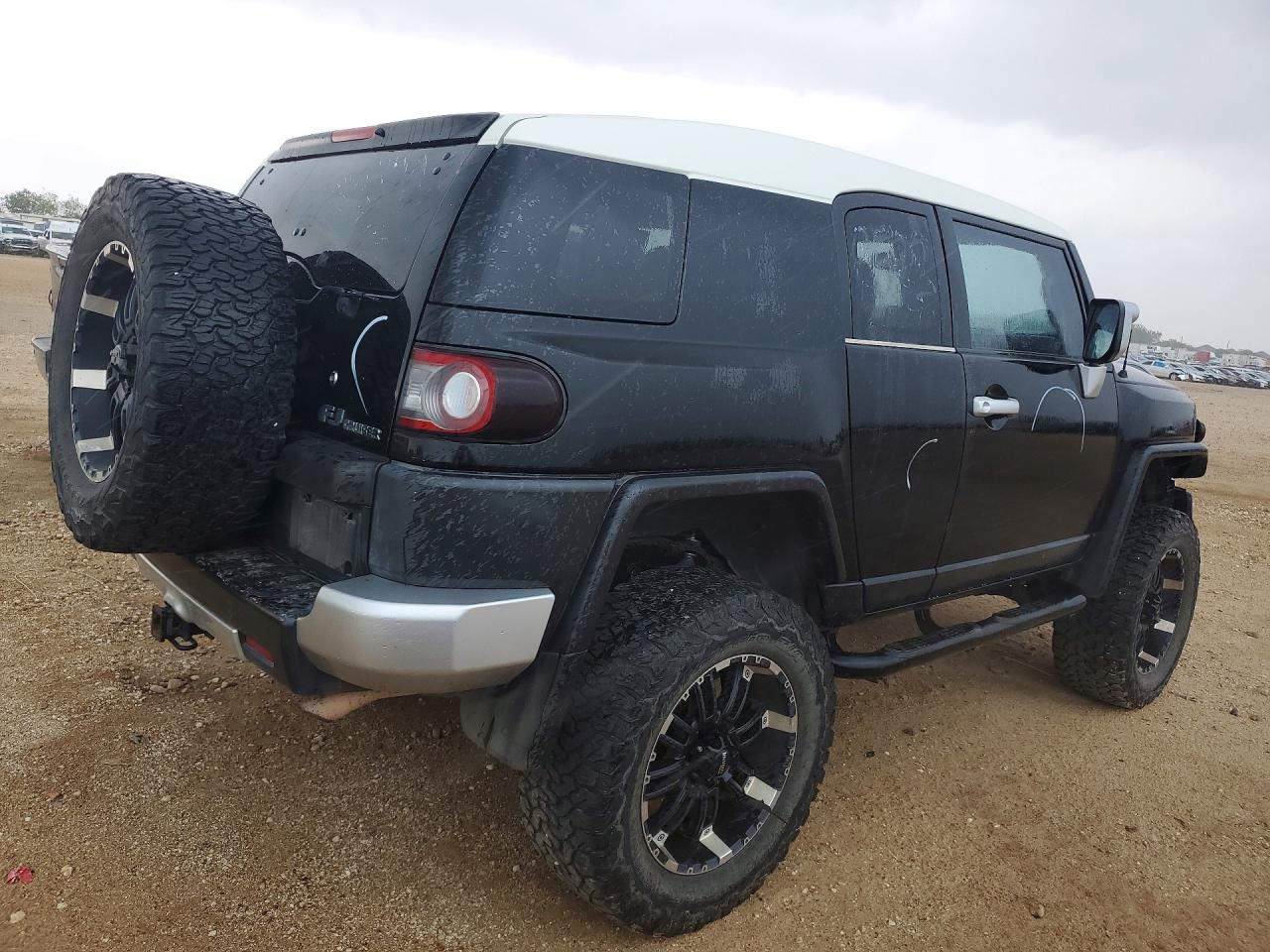 Toyota FJ Cruiser Base
