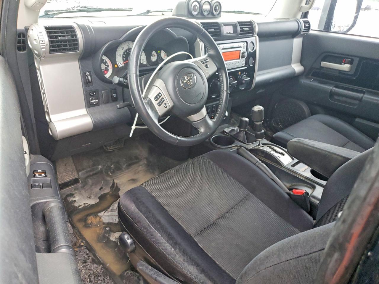Toyota FJ Cruiser Base
