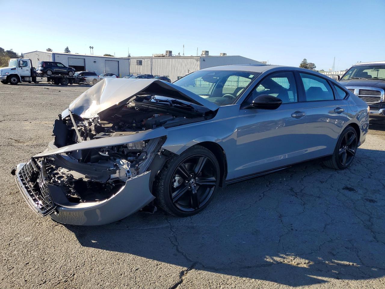 Salvage Honda Accord Image