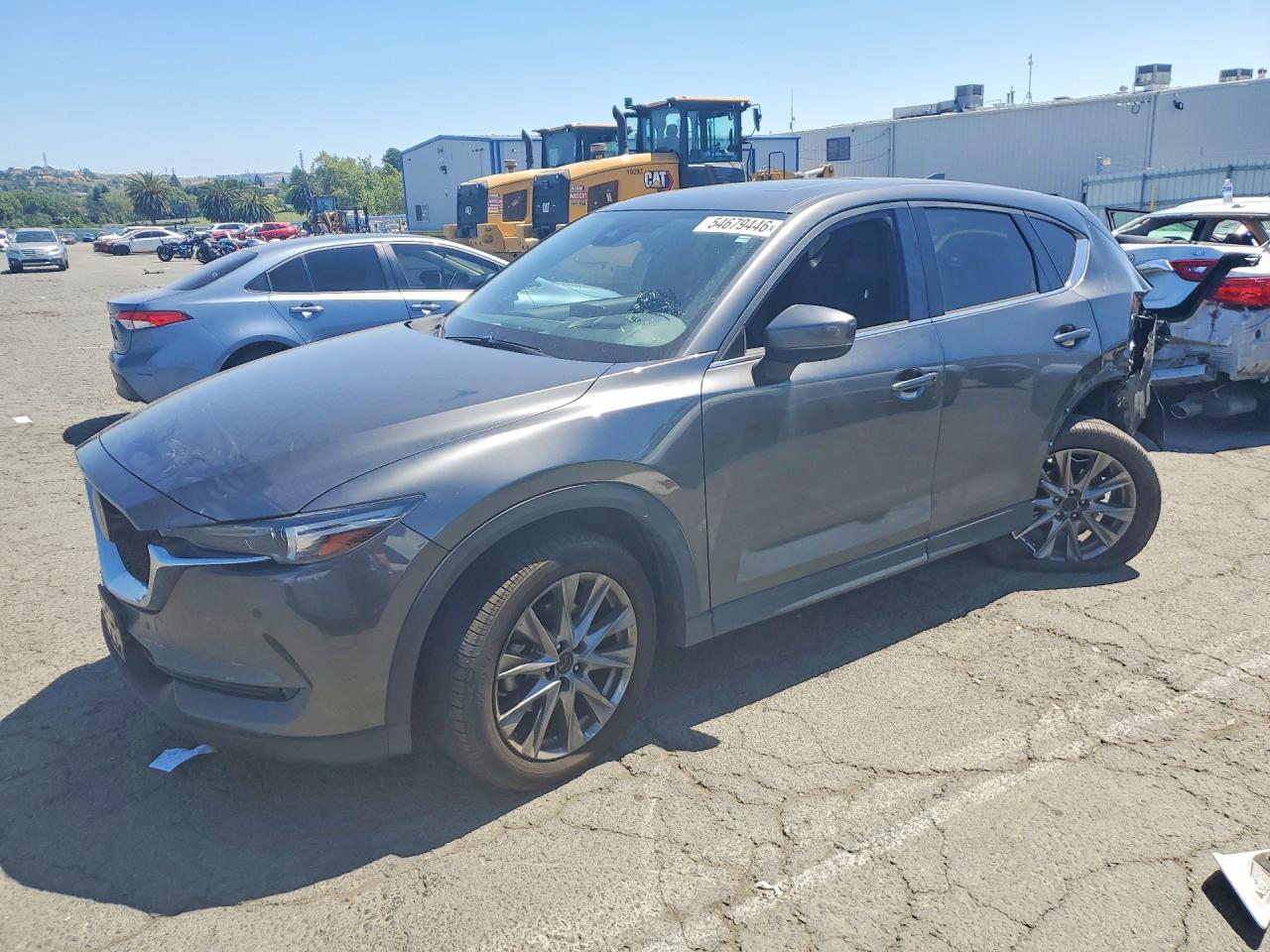 Salvage Mazda Cx Image