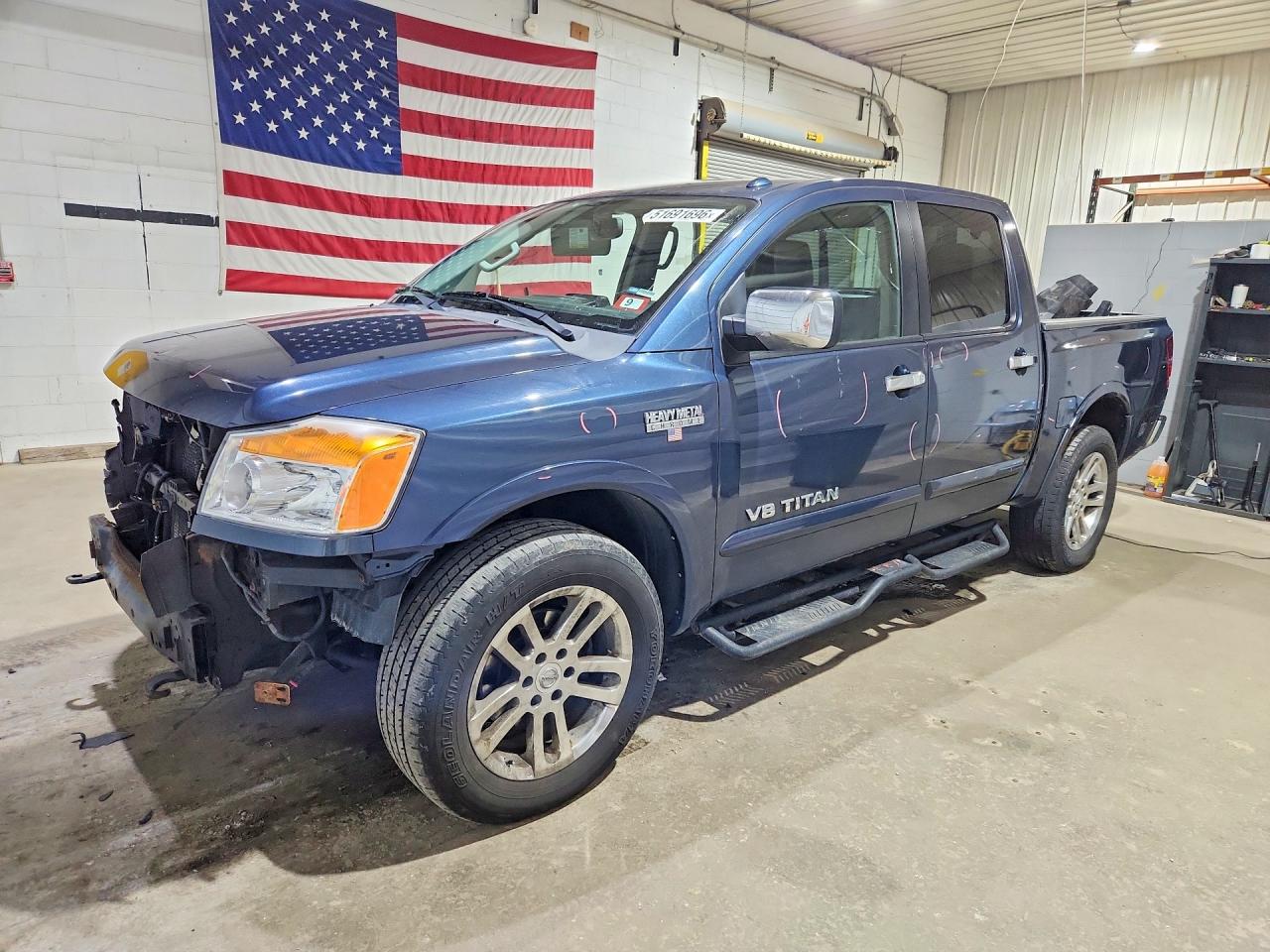 Salvage Nissan Titan Image