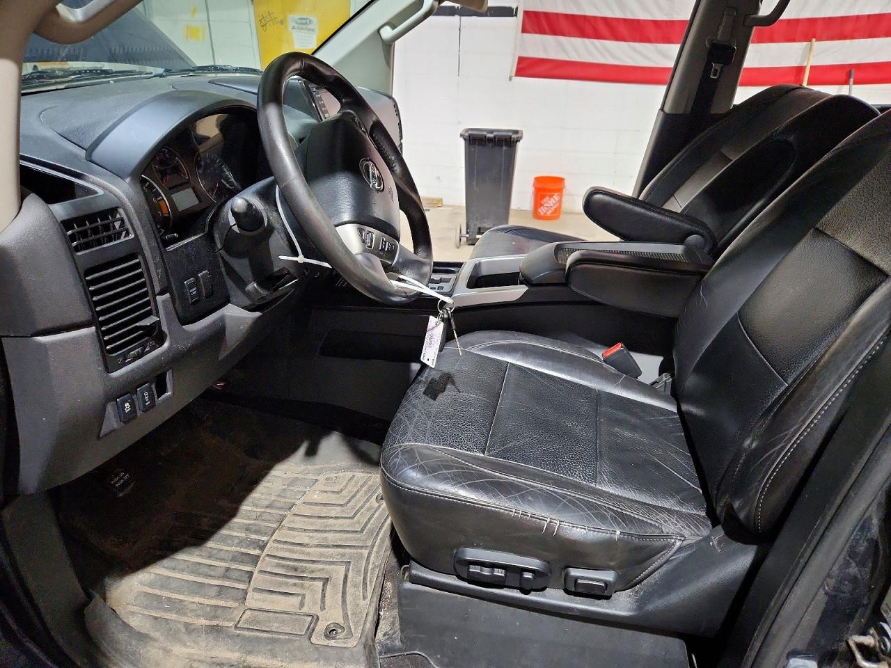 Nissan Titan Sl