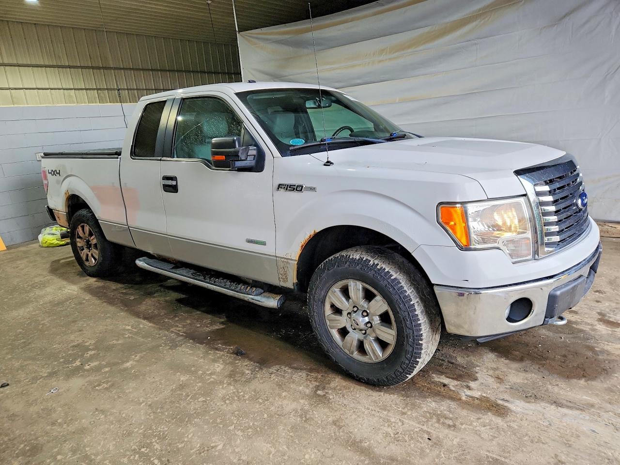 Ford F-150 Super Cab
