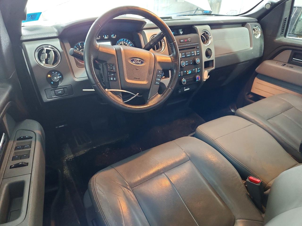 Ford F-150 Super Cab