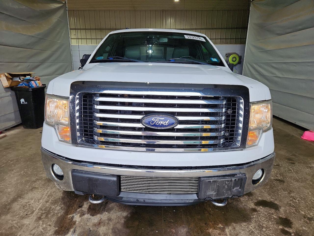 Ford F-150 Super Cab
