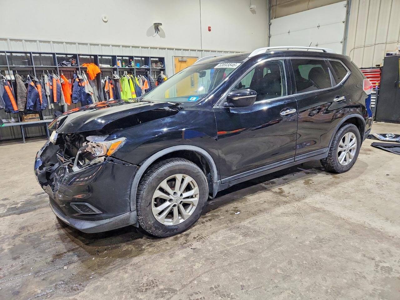 Salvage Nissan Rogue Image